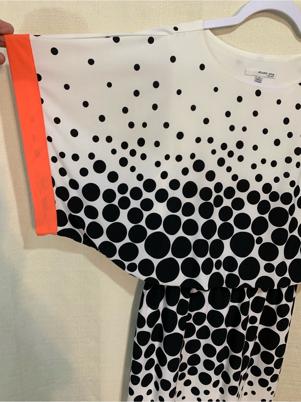 Studio One White and Black Polka Dot Midi Dress with Coral Trim a1/40 - Picture 4 of 7